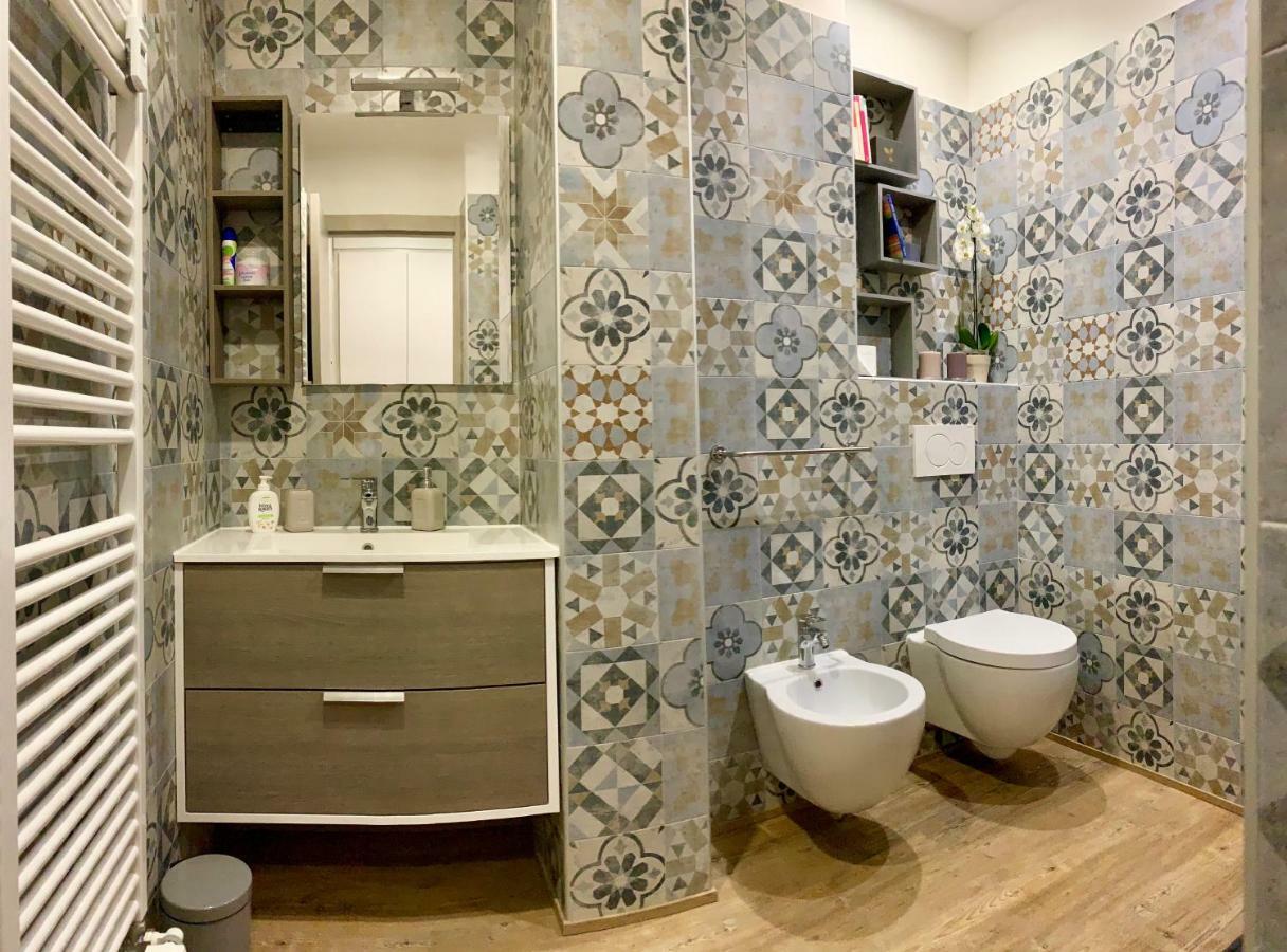Open The Classic Wooden Shutters At A Cozy Nest Apartment Florenz